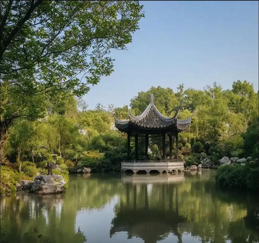 鞍山夏岚建设有限公司